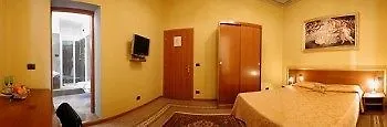 ***  La Luna Guest House Firenze Italia
