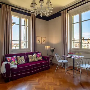 2* Appart hôtel Serristori Palace