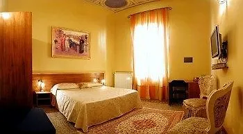 La Luna Guest House Florence